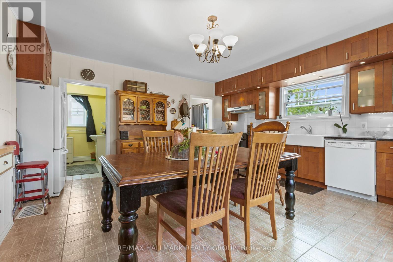 1127 Labrosse Road E, Hawkesbury, ON - Indoor