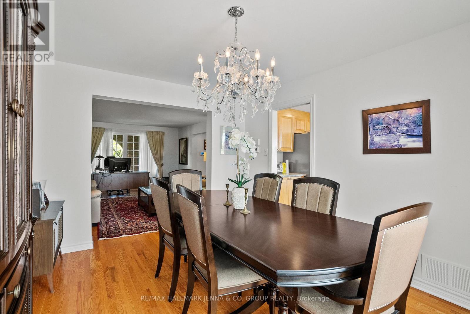 43 Elke Drive, Ottawa, ON - Indoor Photo Showing Dining Room