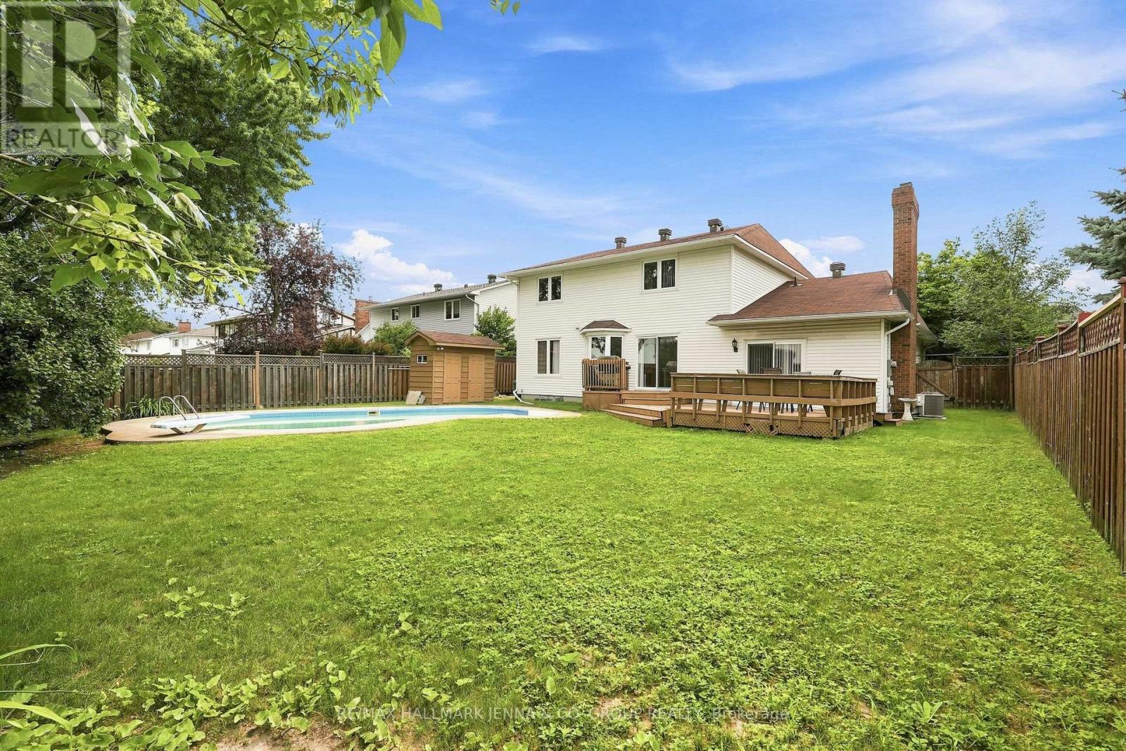 43 Elke Drive, Ottawa, ON - Outdoor With Backyard