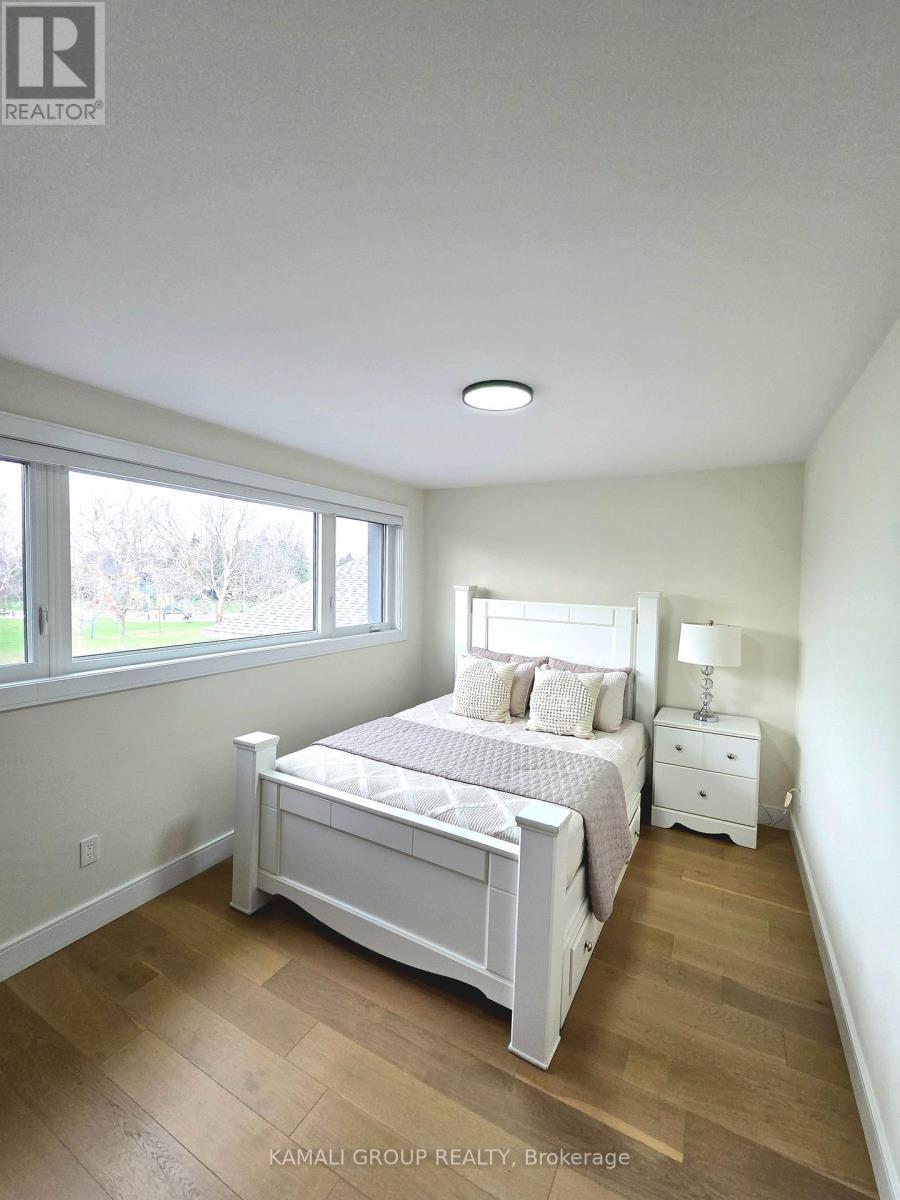 169 Charlton Boulevard, Toronto, ON - Indoor Photo Showing Bedroom