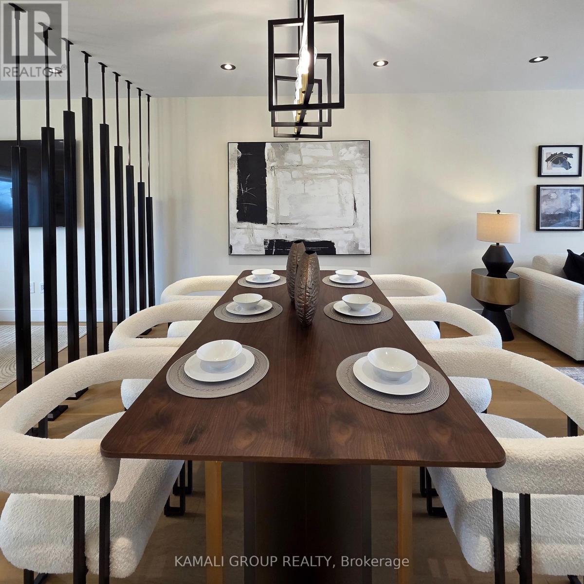 169 Charlton Boulevard, Toronto, ON - Indoor Photo Showing Dining Room