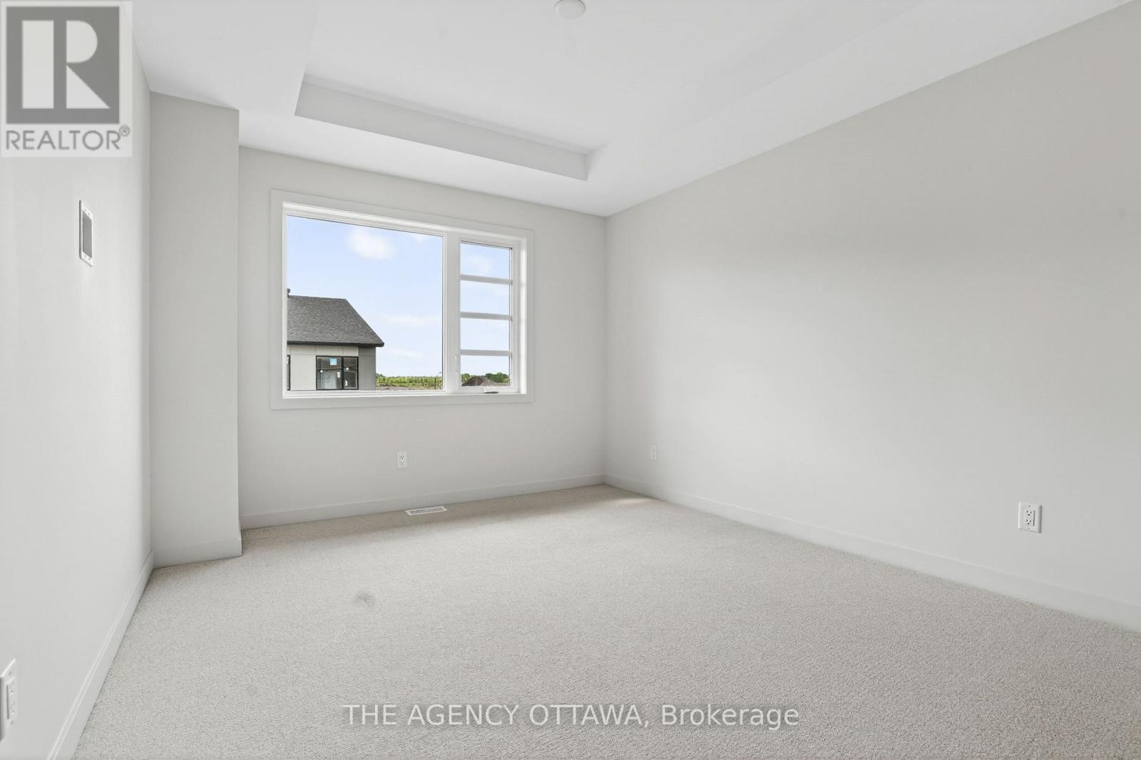 3061 Showcase Crescent, Ottawa, ON - Indoor Photo Showing Other Room