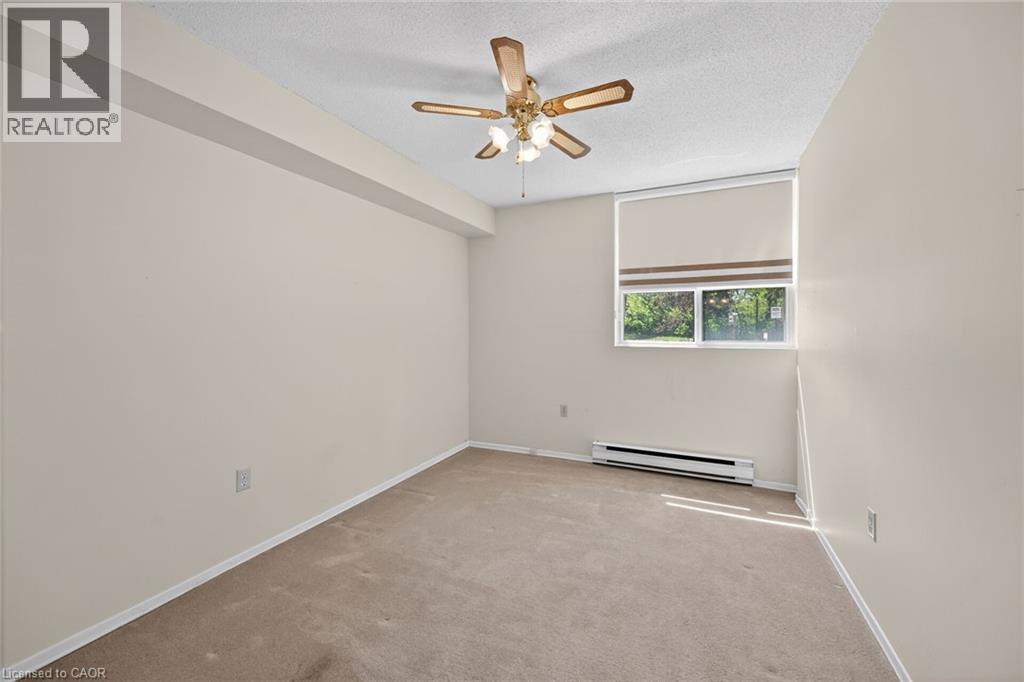 700 Dynes Road Unit# 101, Burlington, ON - Indoor Photo Showing Other Room