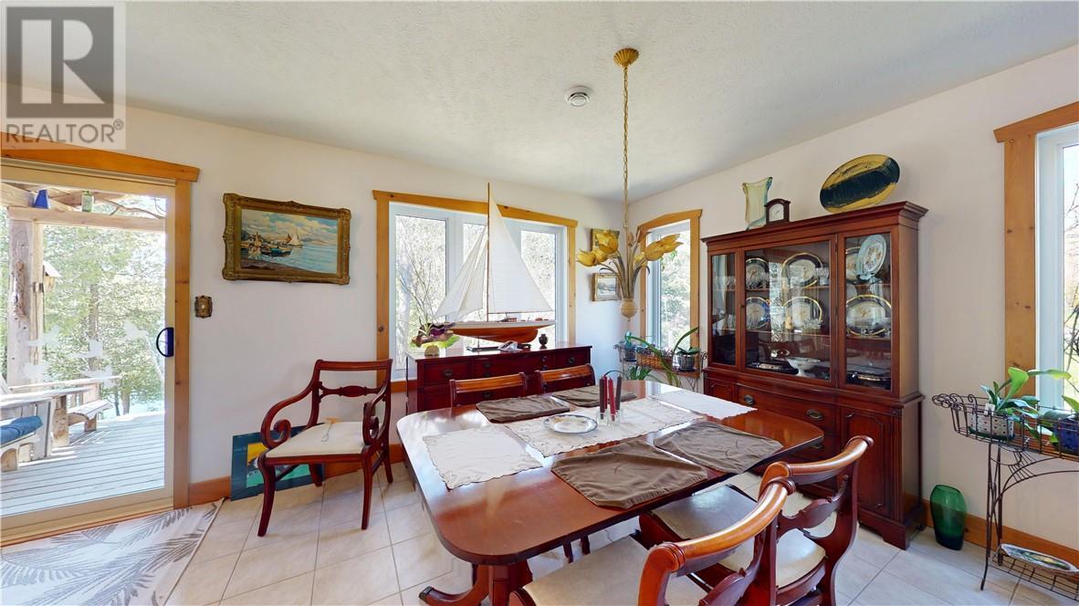 80 Steven Street, Gore Bay, ON - Indoor Photo Showing Dining Room