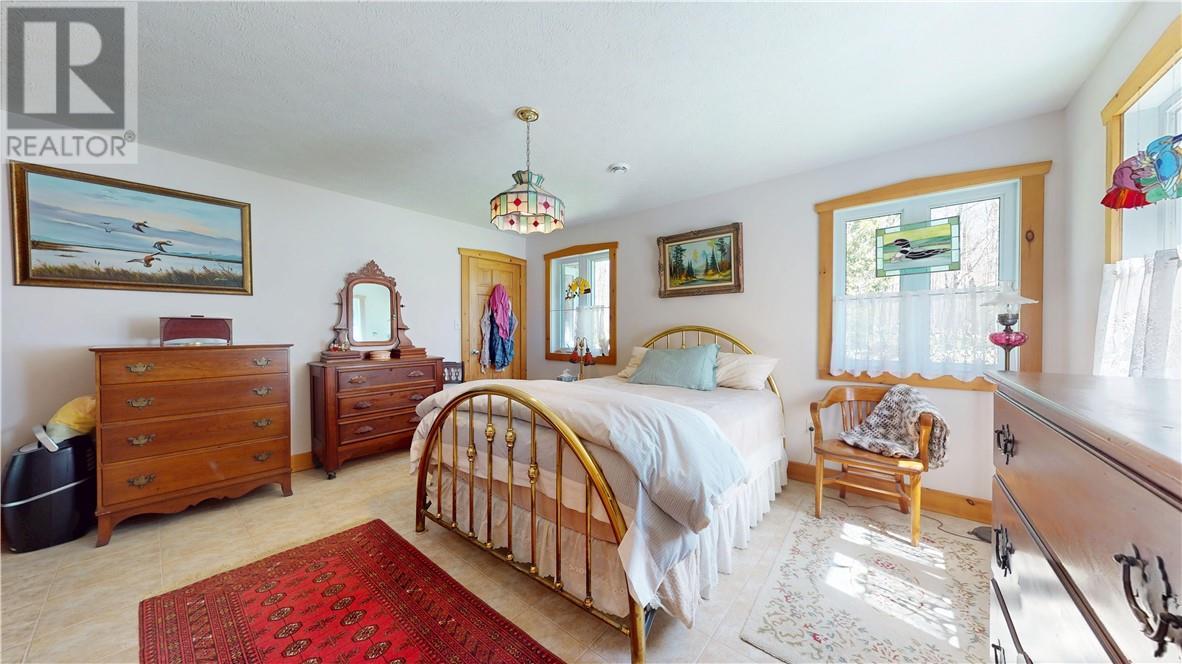 80 Steven Street, Gore Bay, ON - Indoor Photo Showing Bedroom