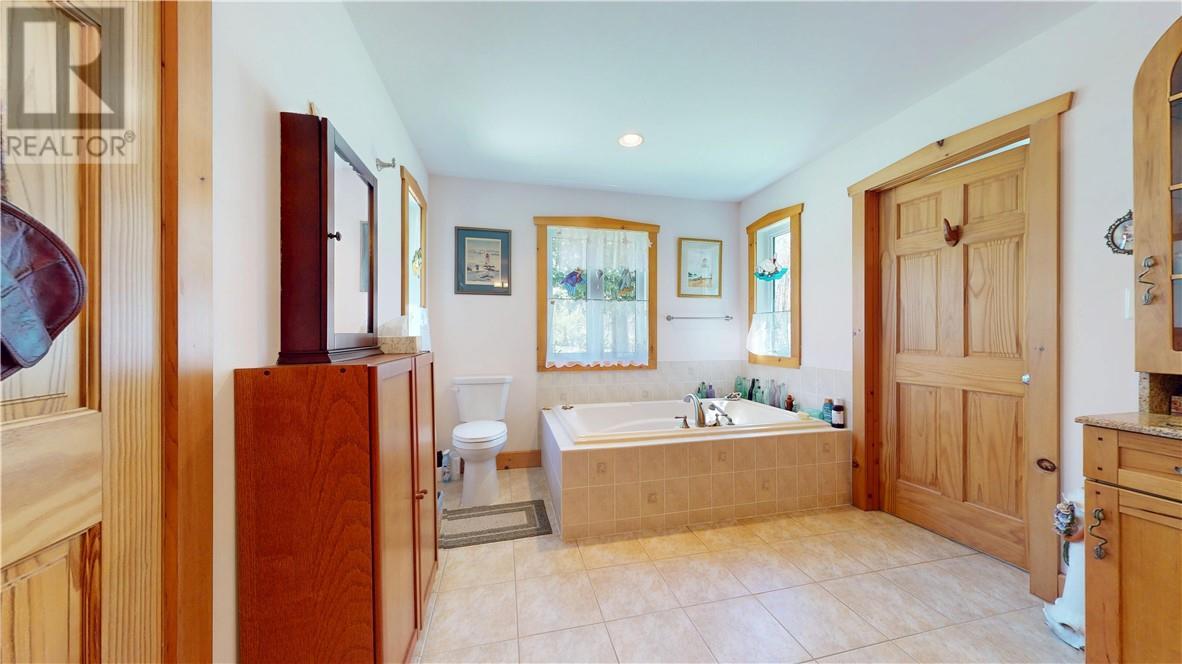 80 Steven Street, Gore Bay, ON - Indoor Photo Showing Bathroom