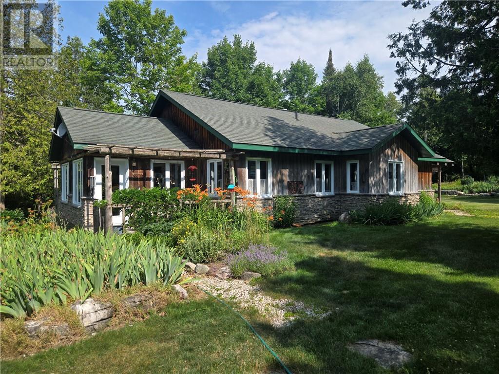 80 Steven Street, Gore Bay, ON - Outdoor