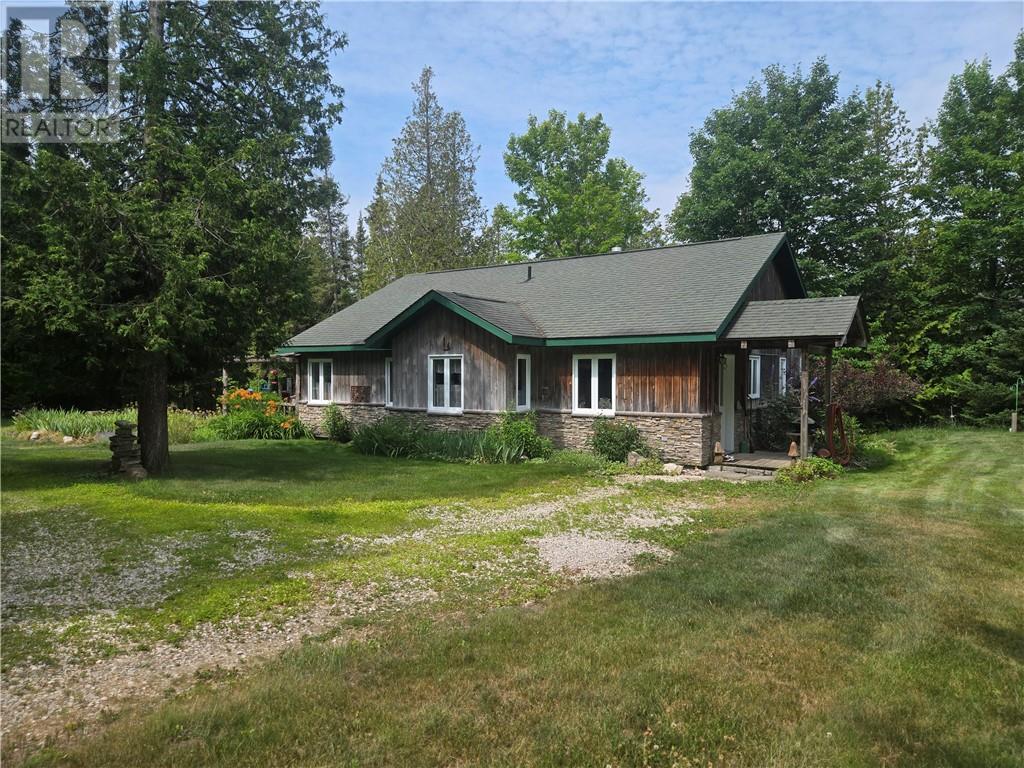 80 Steven Street, Gore Bay, ON - Outdoor