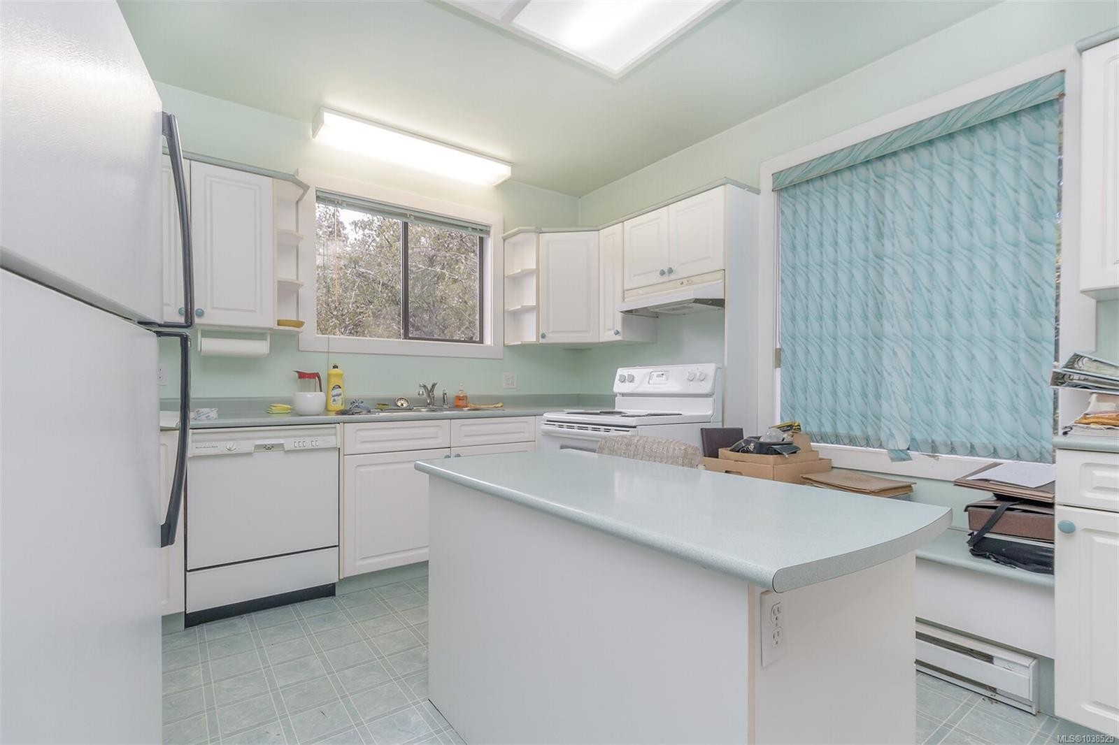 6613 Sooke Rd, Sooke, BC