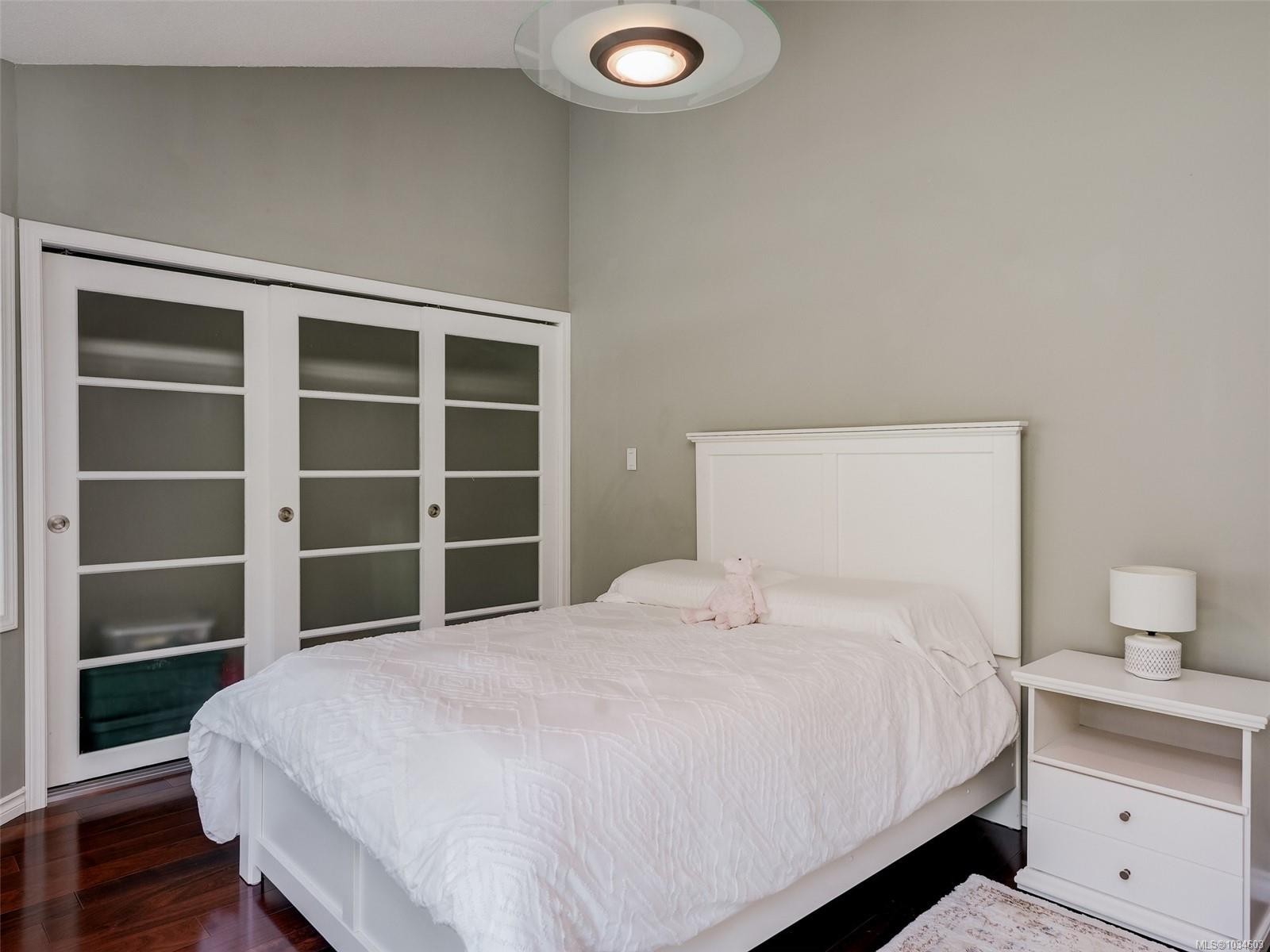 596 Towner Rd, North Saanich, BC