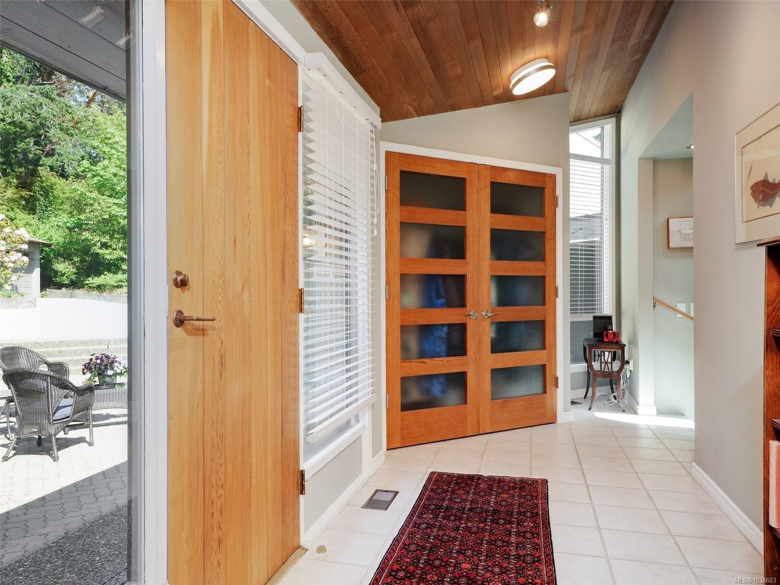 596 Towner Rd, North Saanich, BC