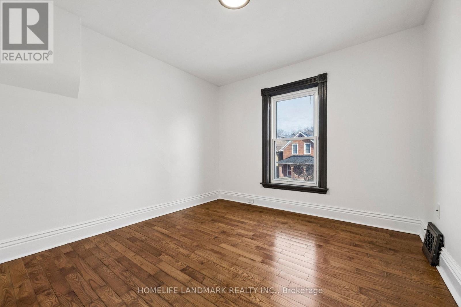 457 Bolivar Street, Peterborough, ON - Indoor Photo Showing Other Room