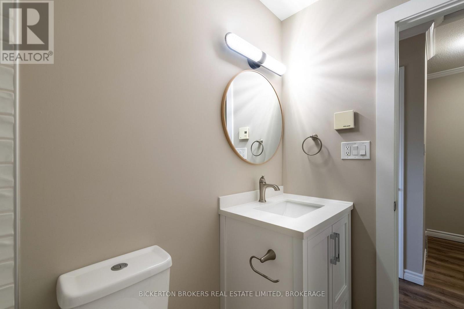11 - 316 Forsyth Street, Gananoque, ON - Indoor Photo Showing Bathroom