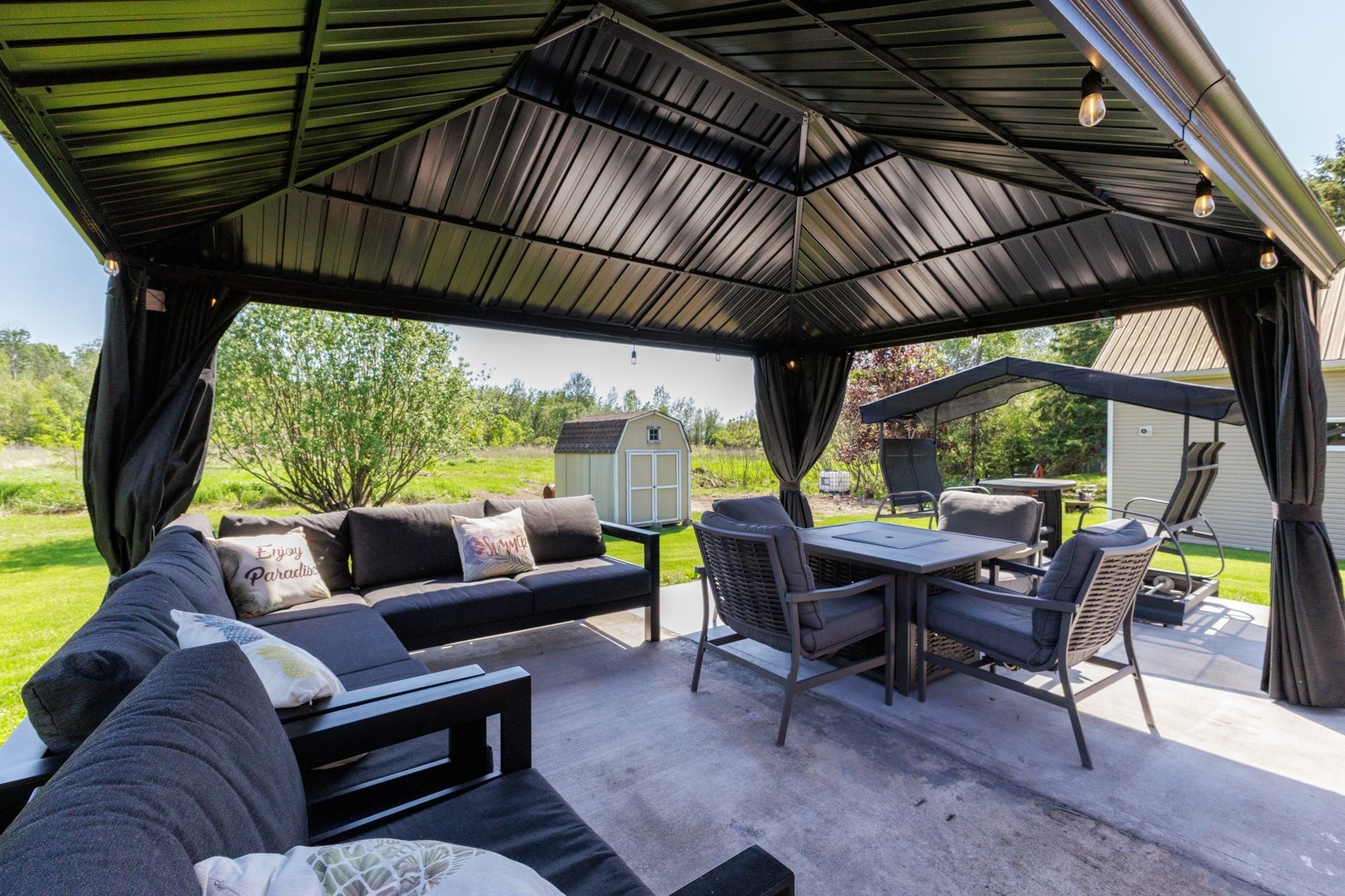 Exterior - 2895 Rue Ste-Anne, Sainte-Justine-De-Newton, QC - Outdoor With Deck Patio Veranda With Exterior