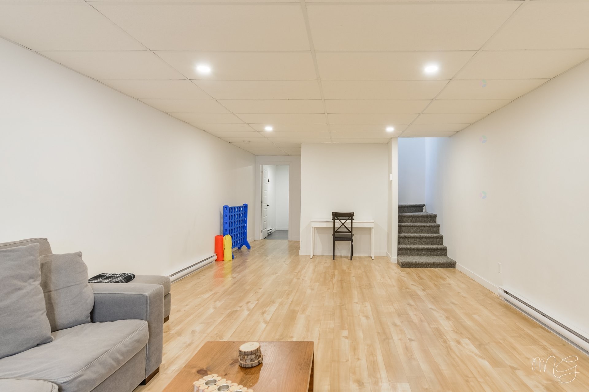 Salle familiale - 71 Rue Du Hameau, Saint-Côme, QC - Indoor Photo Showing Other Room