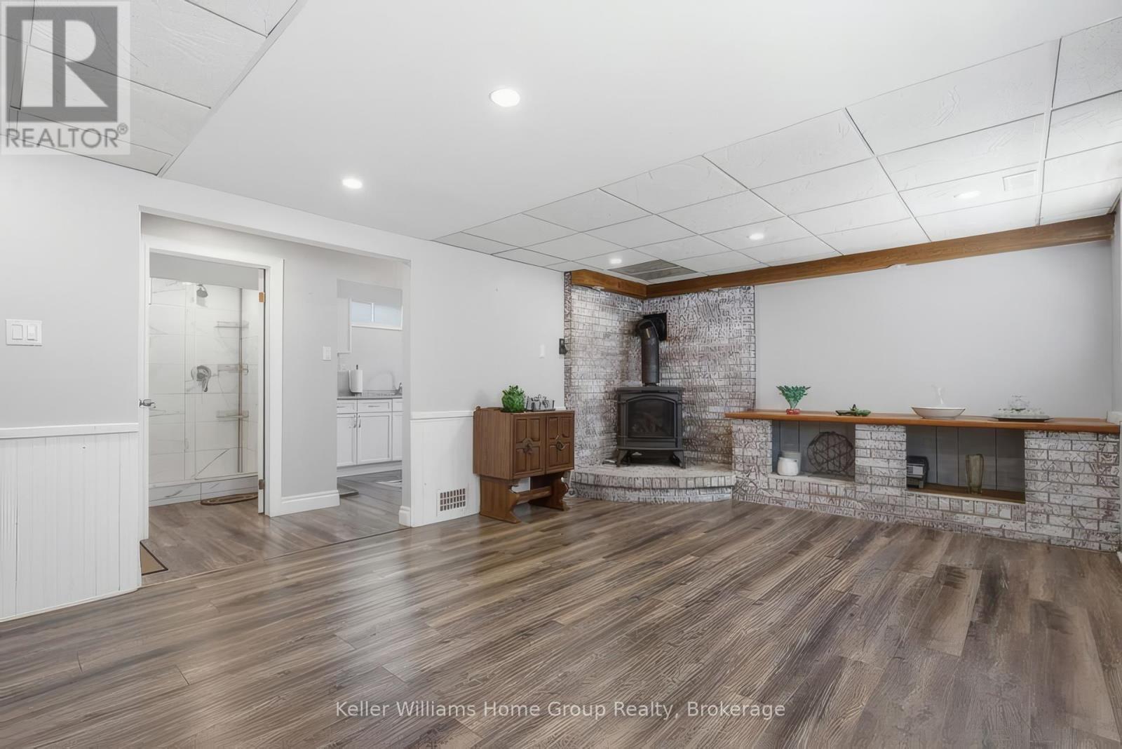 267 Bakersfield Drive, Cambridge, ON - Indoor With Fireplace