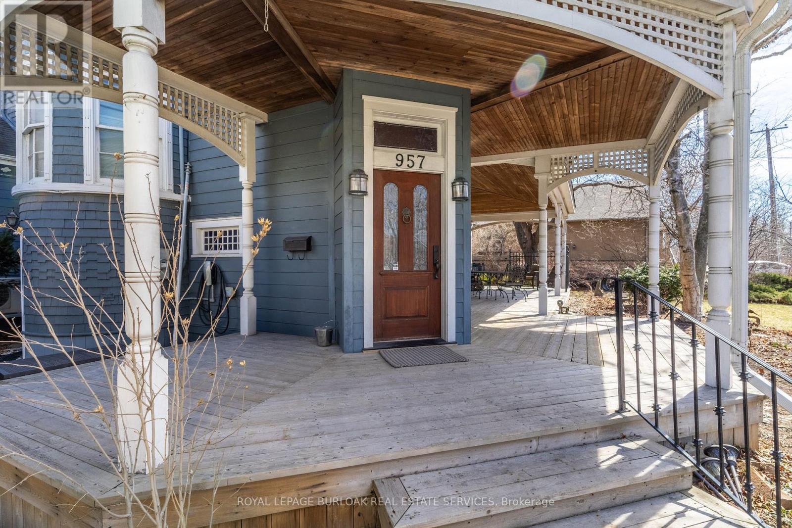 957 Beach Boulevard, Hamilton, ON - Outdoor With Deck Patio Veranda