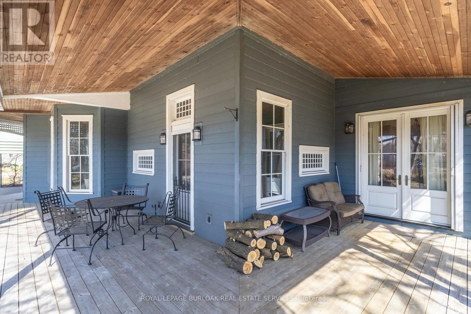 957 Beach Boulevard, Hamilton, ON - Outdoor With Deck Patio Veranda With Exterior