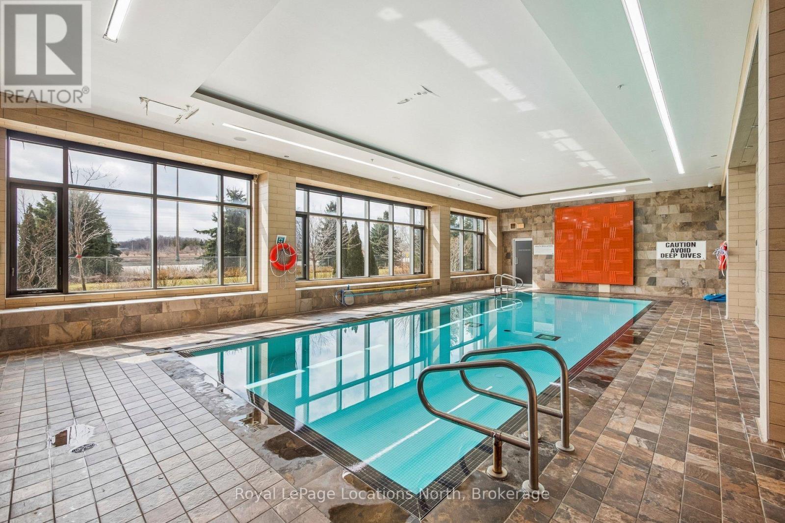 810 - 277 South Park Road, Markham (Commerce Valley), ON - Indoor Photo Showing Other Room With In Ground Pool