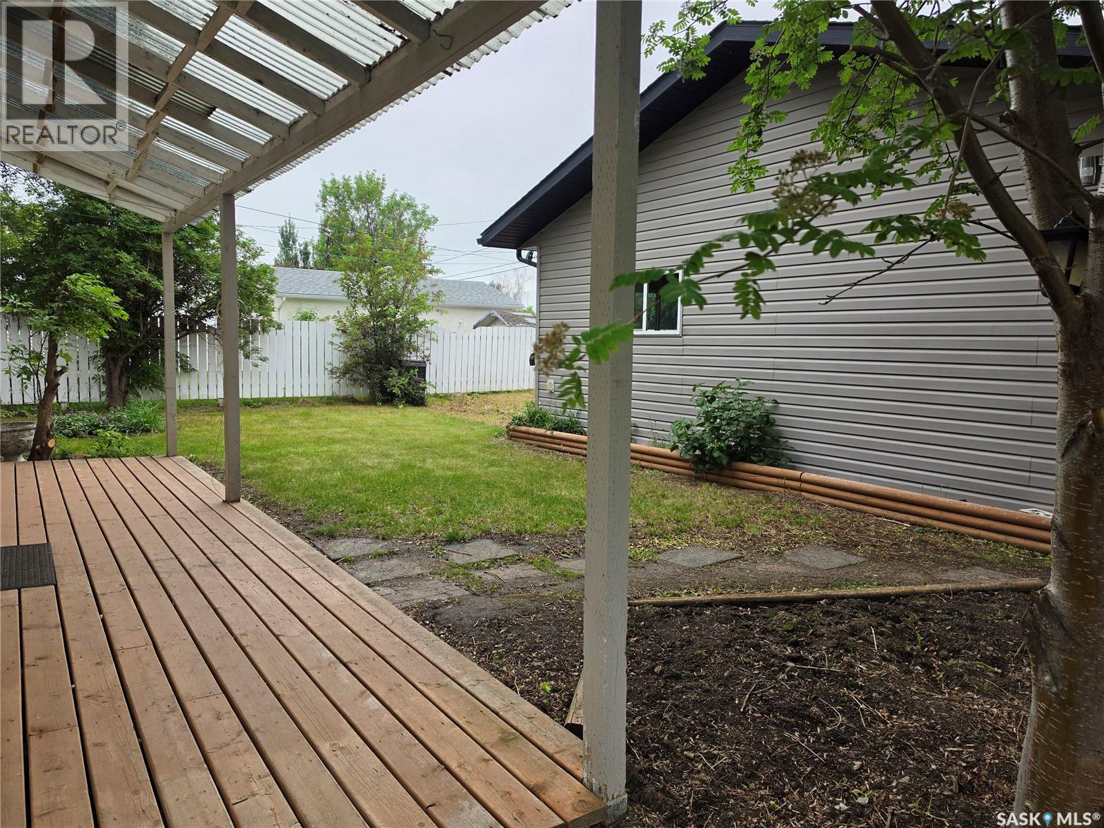 235 2Nd Avenue E, Unity, SK