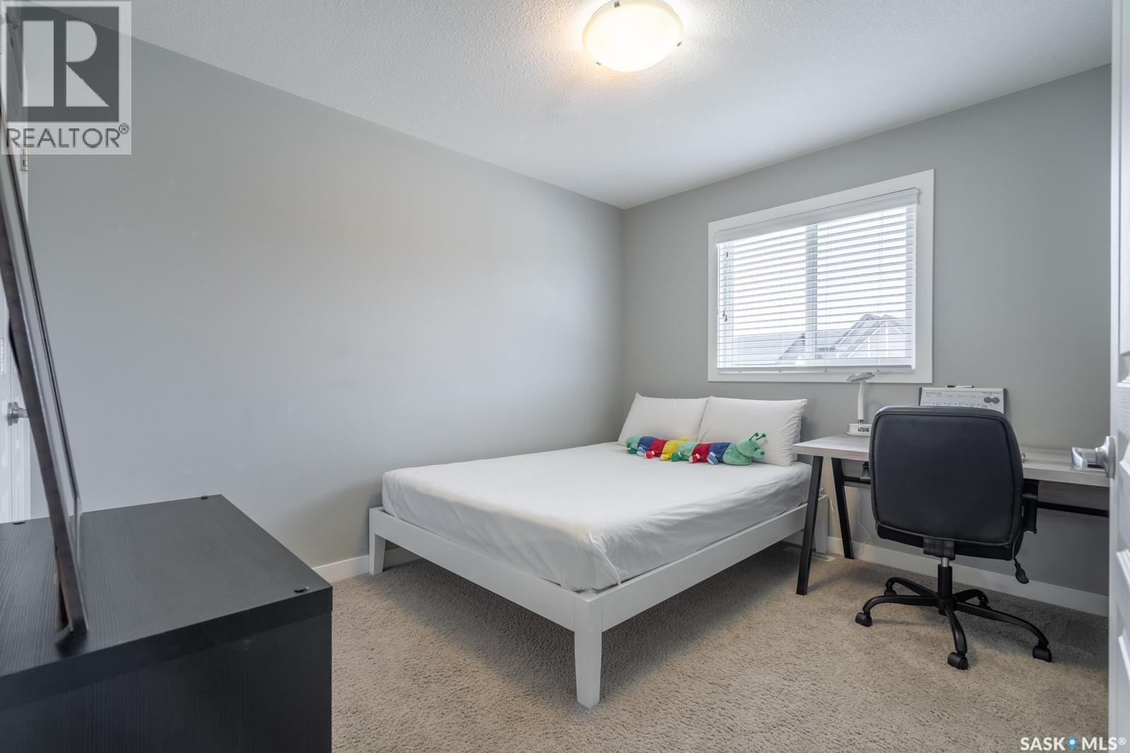 4510 Green Poplar Lane E, Regina, SK - Indoor Photo Showing Bedroom
