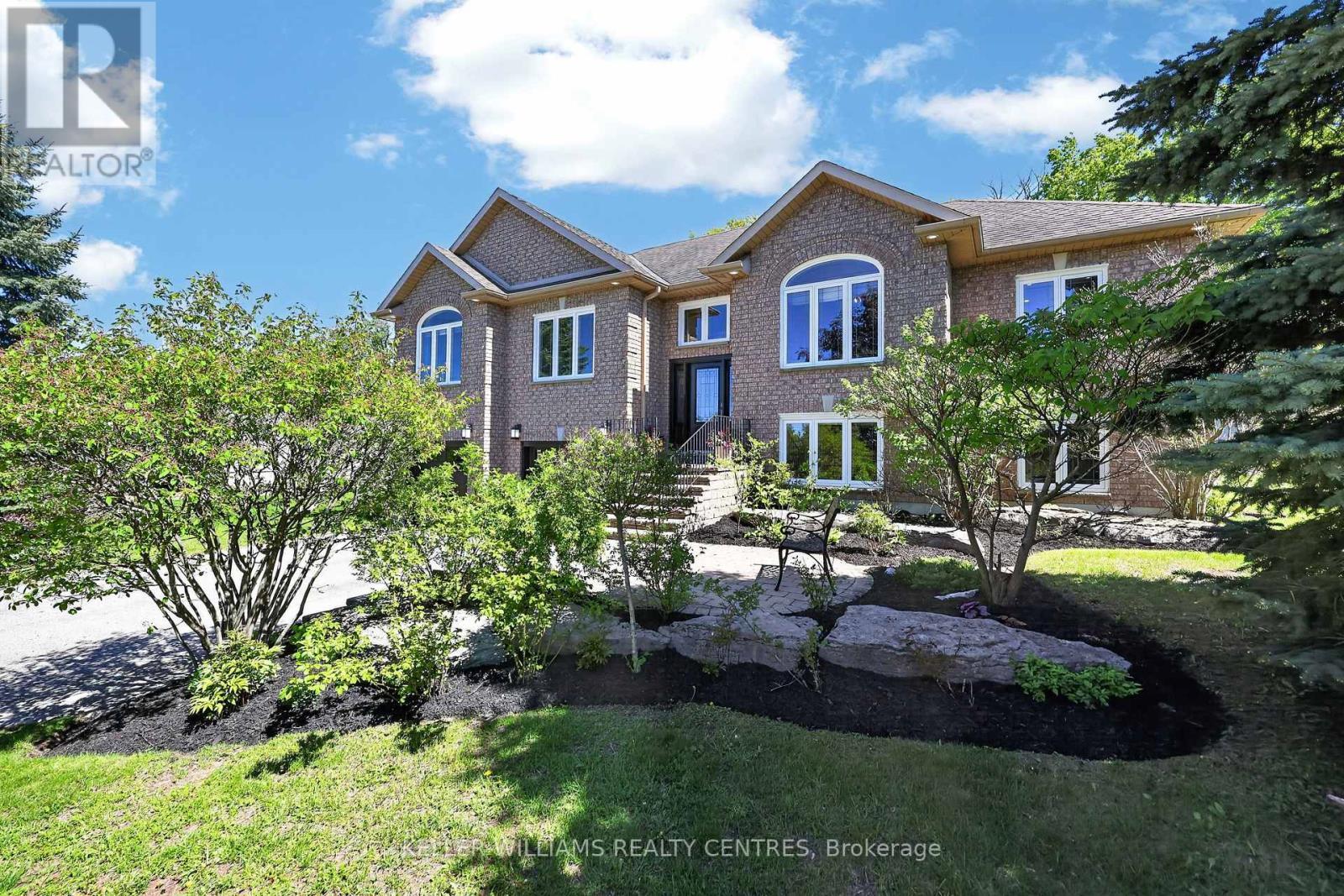 50 Glenhuron Drive, Springwater, ON - Outdoor