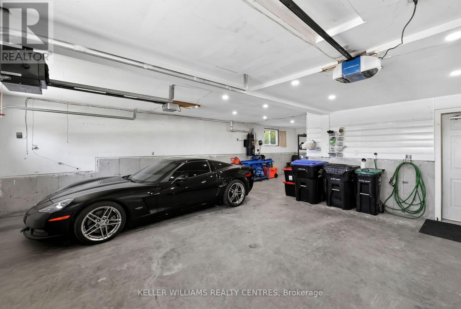 50 Glenhuron Drive, Springwater, ON - Indoor Photo Showing Garage