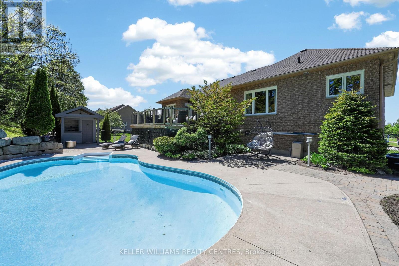 50 Glenhuron Drive, Springwater, ON - Outdoor With In Ground Pool