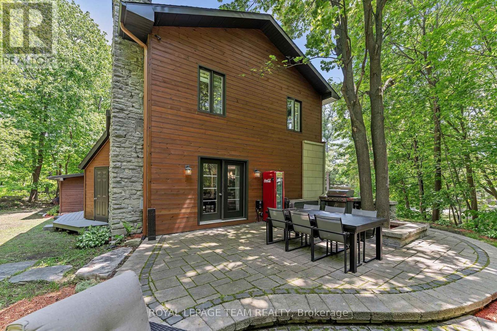 2 Fairhaven Way, Ottawa, ON - Outdoor With Deck Patio Veranda With Exterior