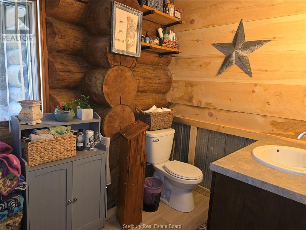 252 Pothier, St. Charles, ON - Indoor Photo Showing Bathroom