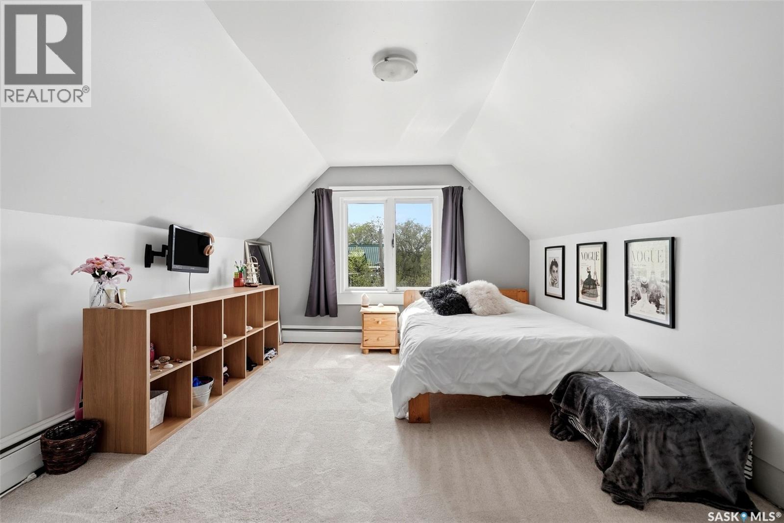 2022 Retallack Street, Regina, SK - Indoor Photo Showing Bedroom
