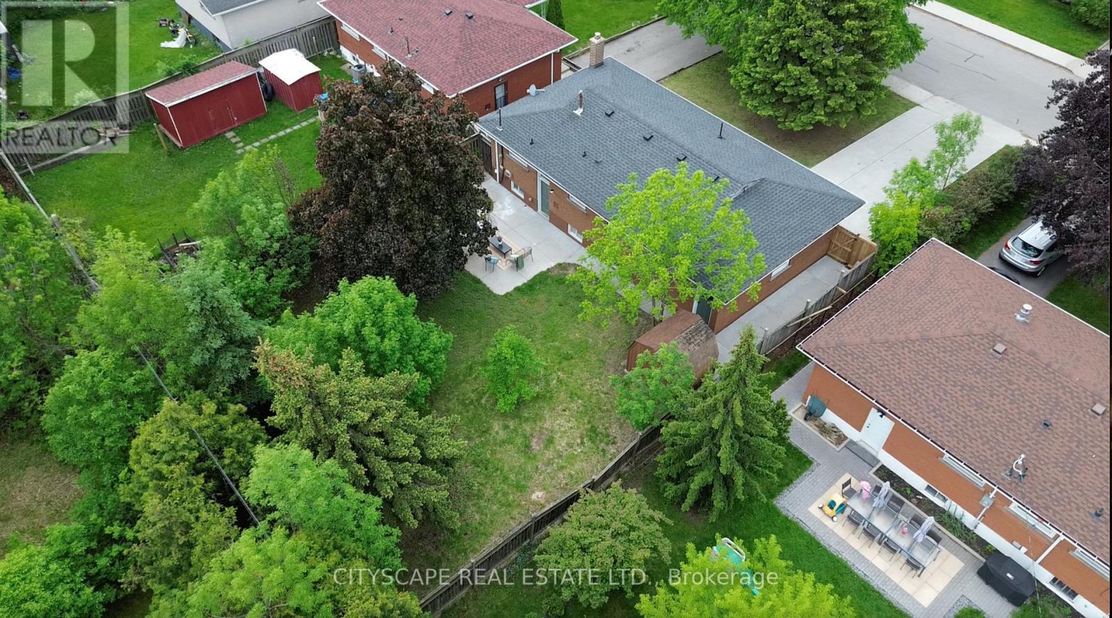 39 Carousel Avenue, Hamilton, ON - Outdoor With View