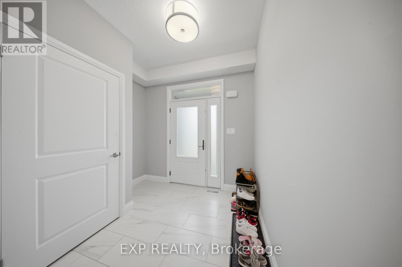 107 Stephenson Way, Minto, ON - Indoor Photo Showing Other Room
