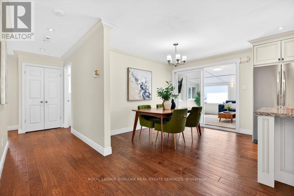 758 Francis Road, Burlington, ON - Indoor Photo Showing Other Room