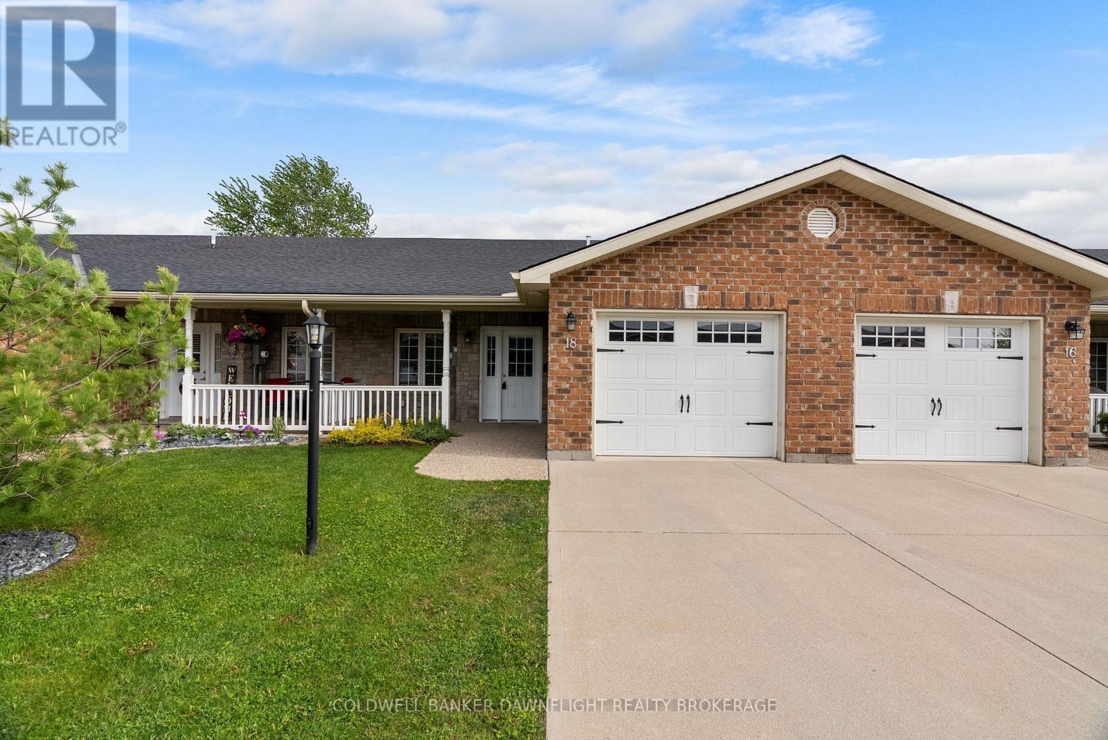 18 Devon Drive, South Huron (Exeter), ON - Outdoor With Deck Patio Veranda