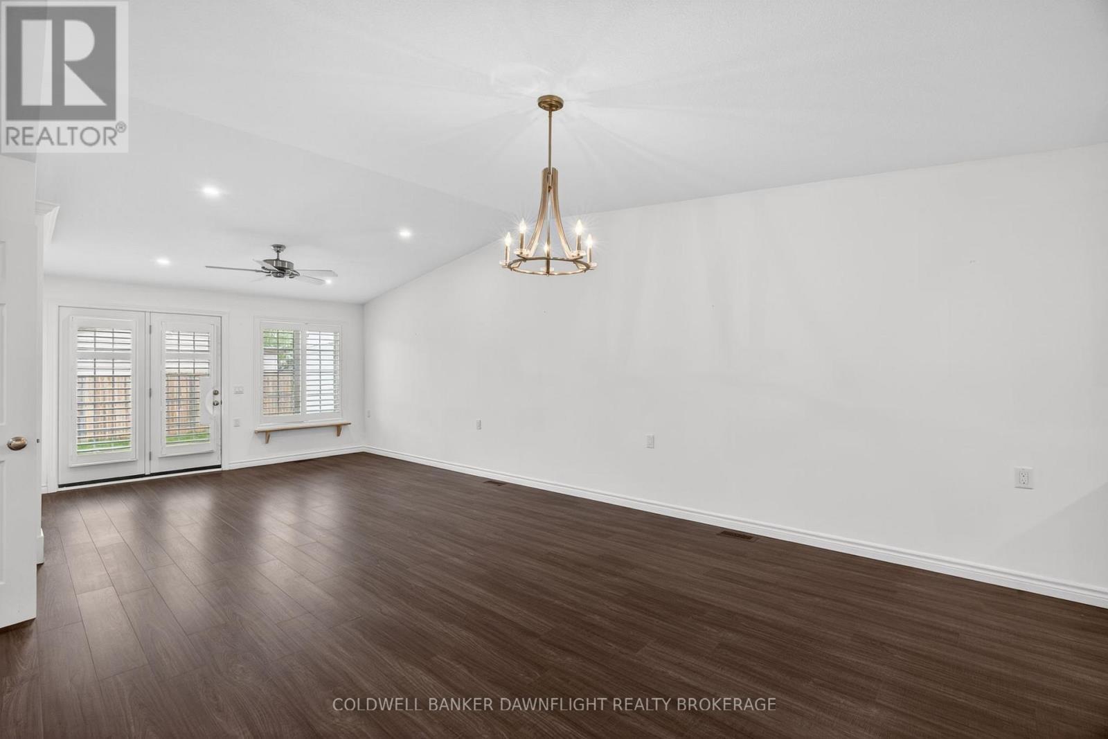 18 Devon Drive, South Huron (Exeter), ON - Indoor Photo Showing Other Room