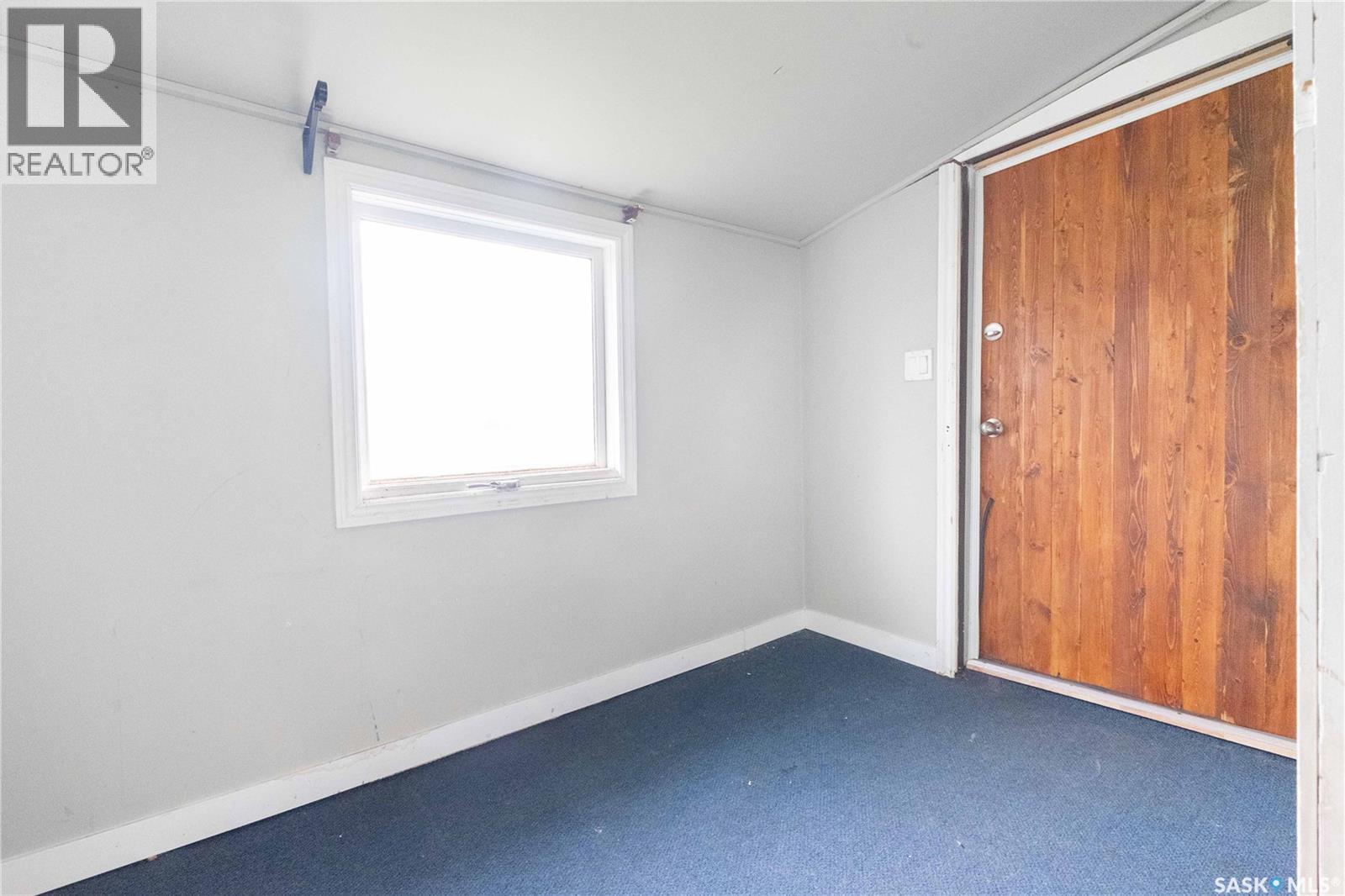 1077 Broder Street, Regina, SK - Indoor Photo Showing Other Room