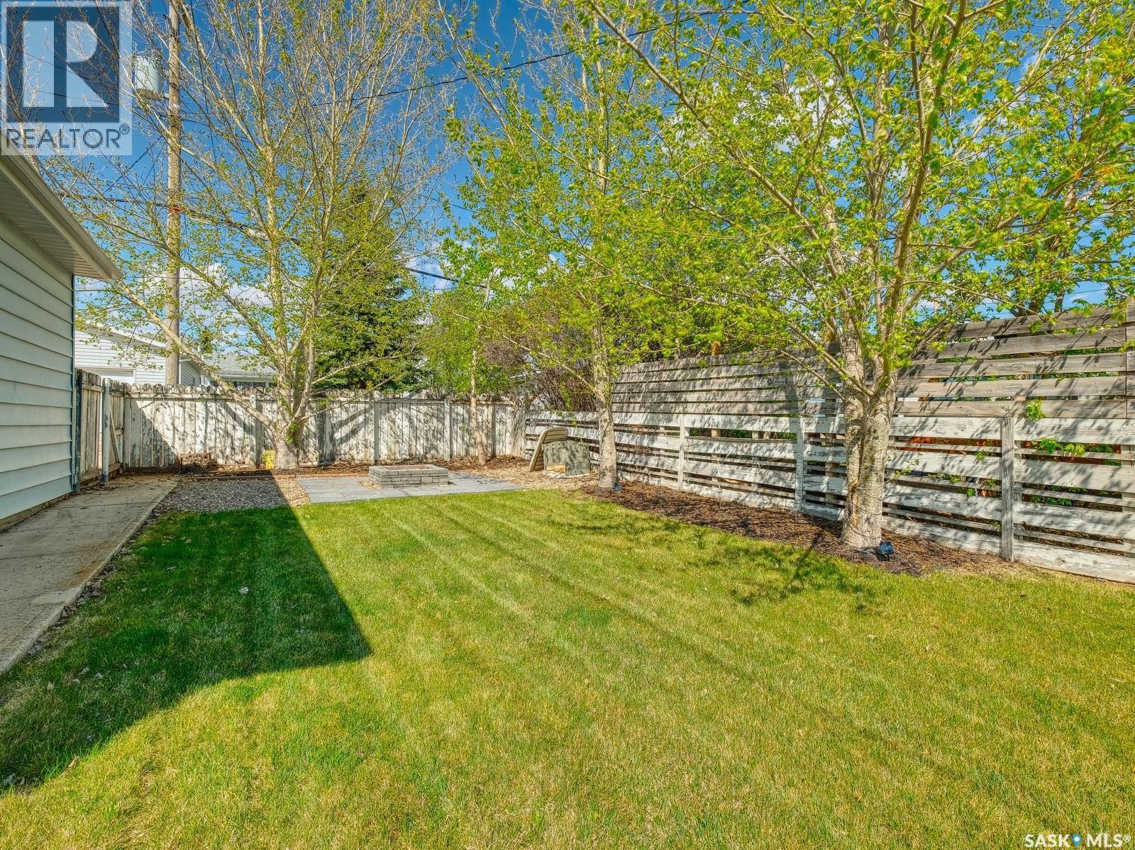 311 4Th Avenue E, Biggar, SK - Outdoor