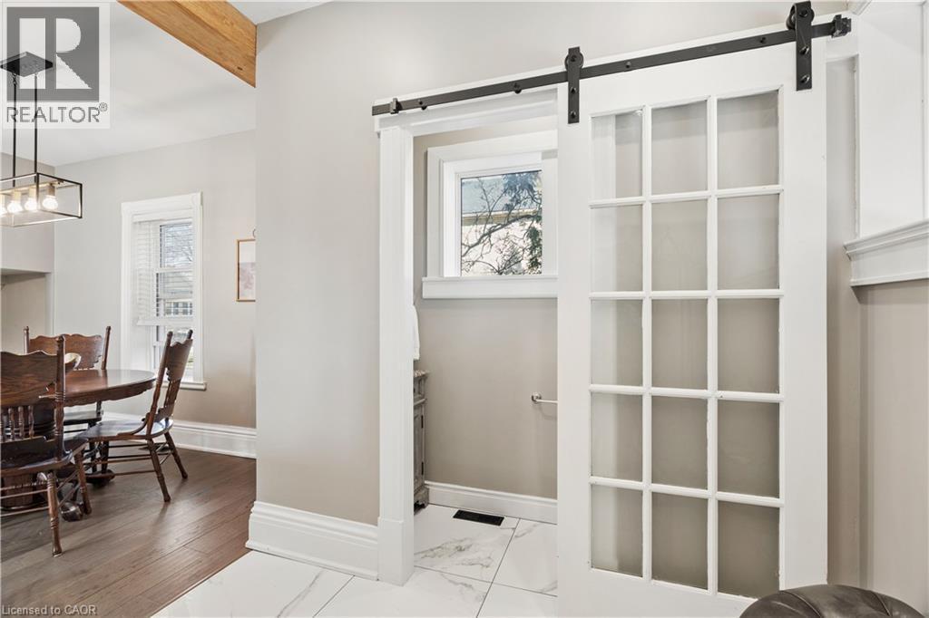 855 Hamilton Street, Cambridge, ON - Indoor Photo Showing Dining Room