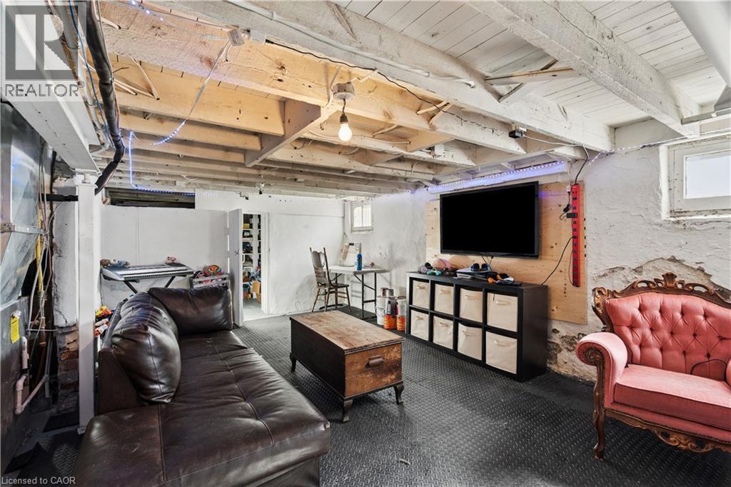 855 Hamilton Street, Cambridge, ON - Indoor Photo Showing Other Room