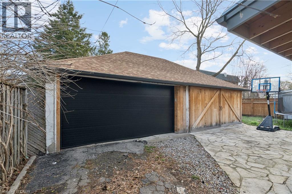 855 Hamilton Street, Cambridge, ON - Outdoor