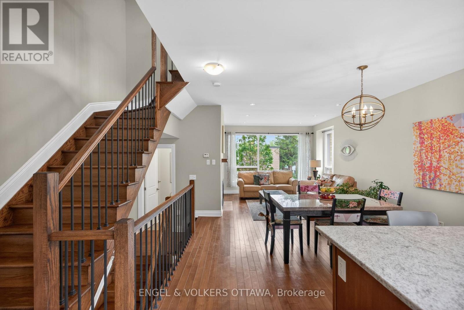 1896 Carling Avenue, Ottawa, ON