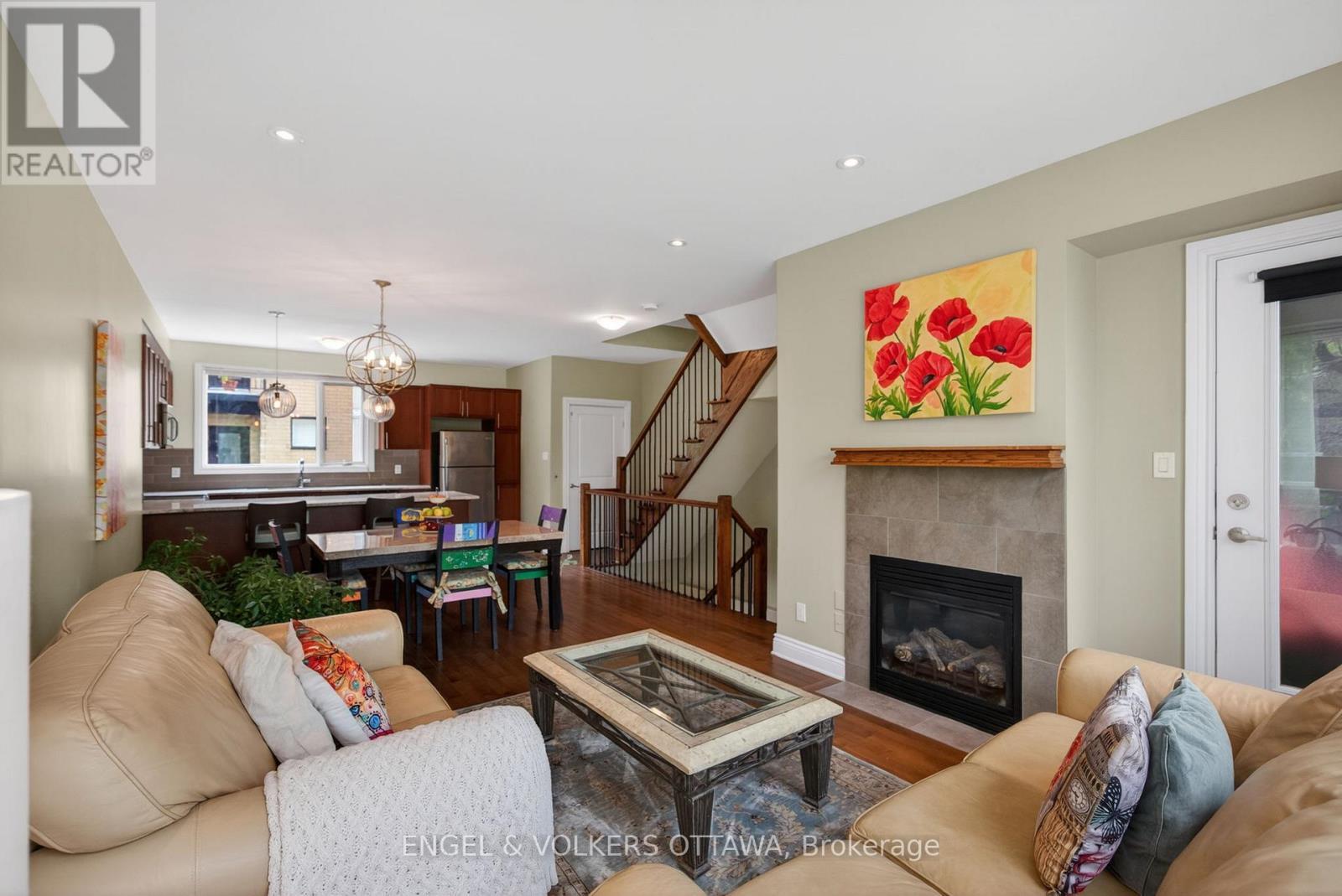 1896 Carling Avenue, Ottawa, ON