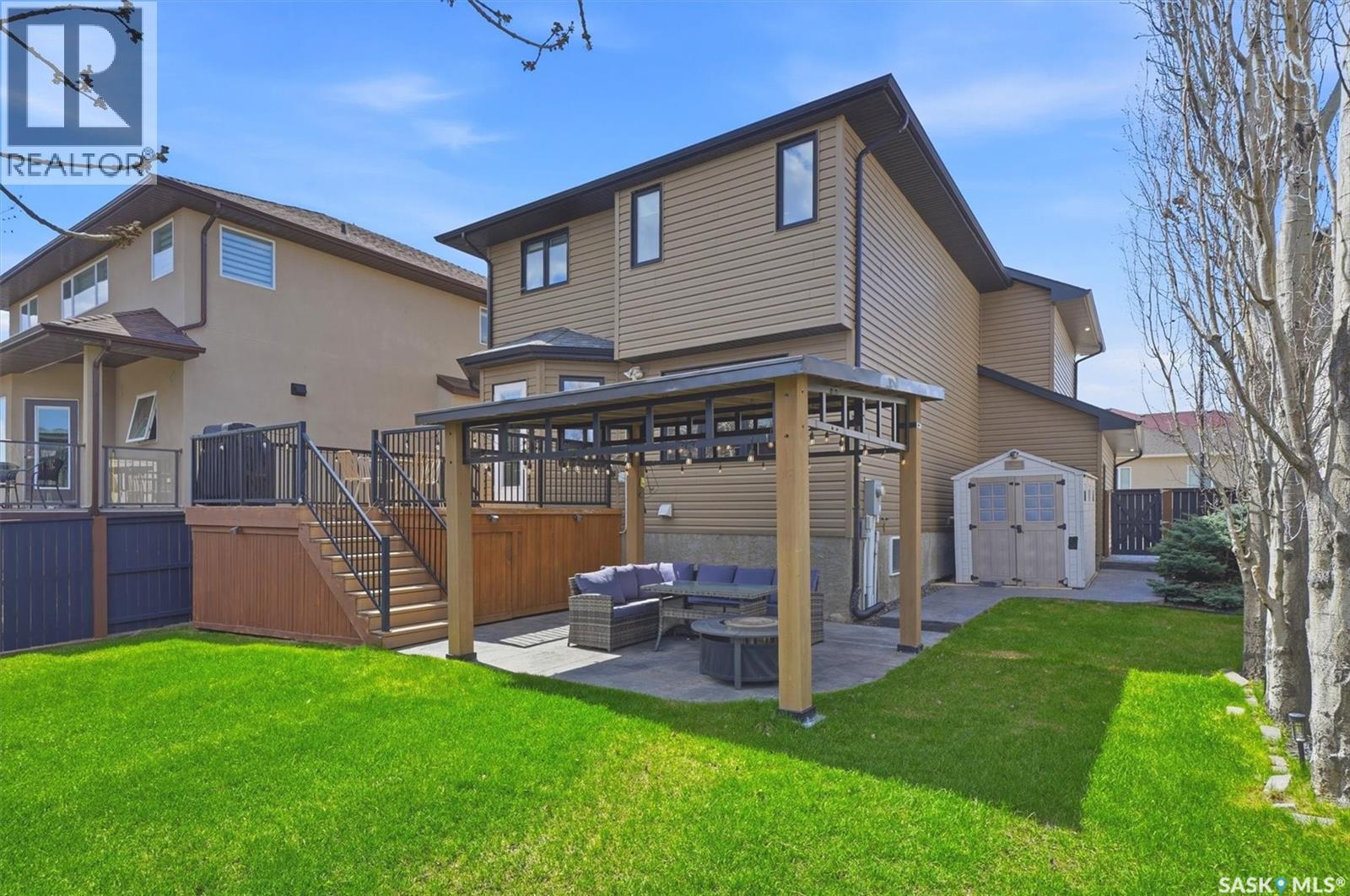 106 Wilkins Crescent, Saskatoon, SK - Outdoor With Deck Patio Veranda