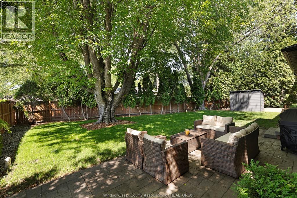 382 Barry, Tecumseh, ON - Outdoor With Deck Patio Veranda With Backyard
