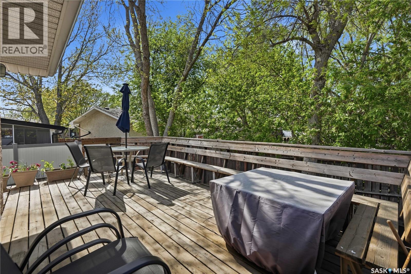 90 Edenwold Crescent, Regina, SK - Outdoor With Deck Patio Veranda