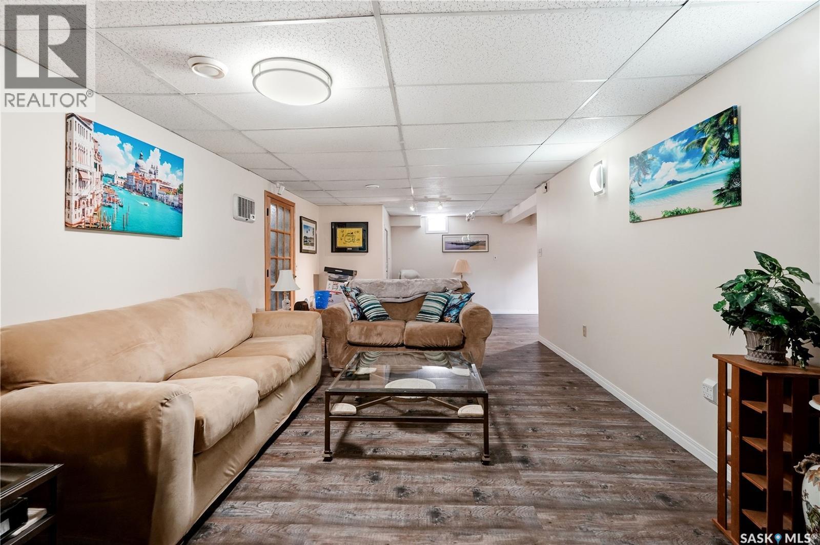 104 Marsh Crescent, Regina, SK - Indoor