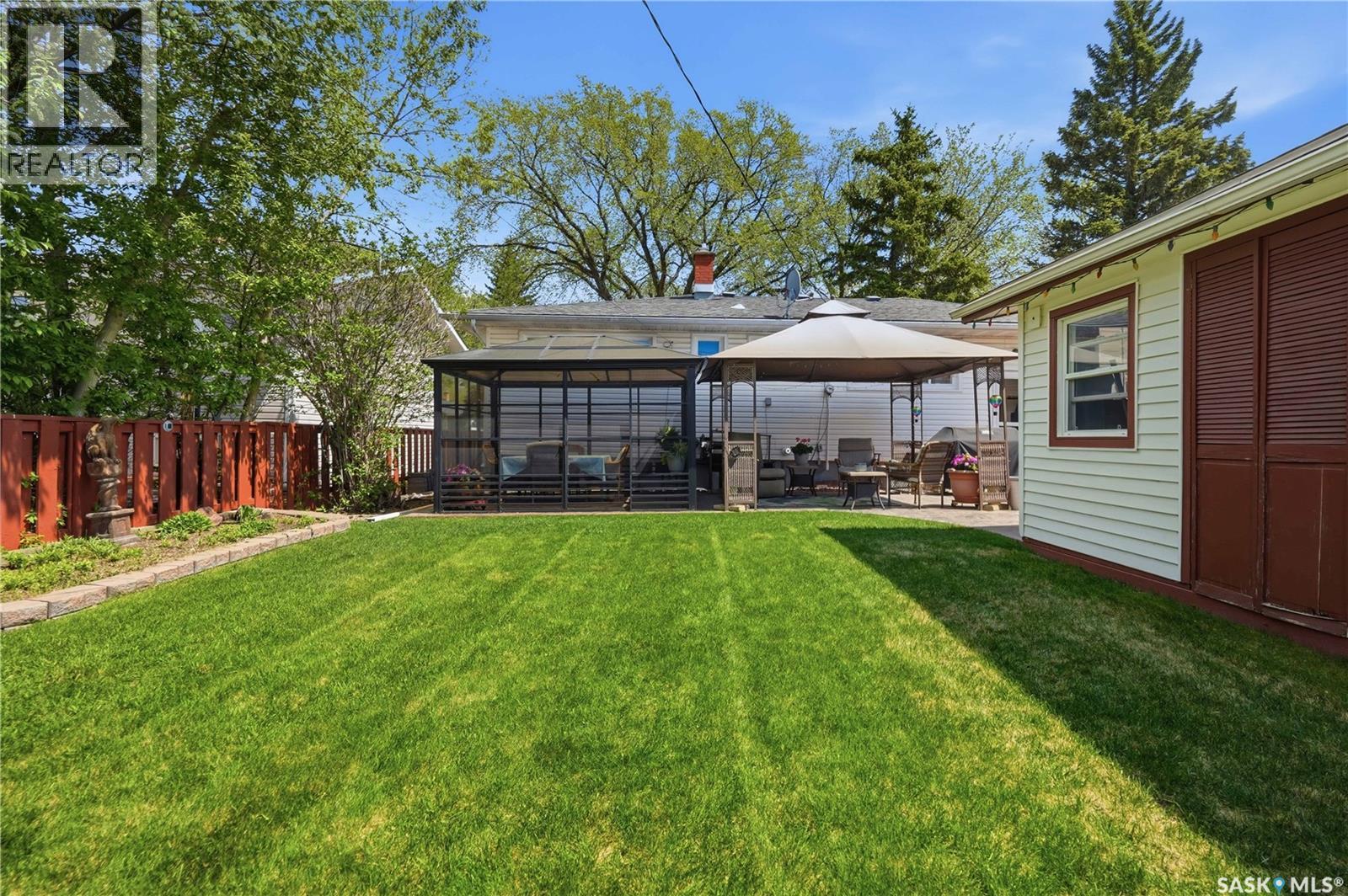 104 Marsh Crescent, Regina, SK - Outdoor With Deck Patio Veranda
