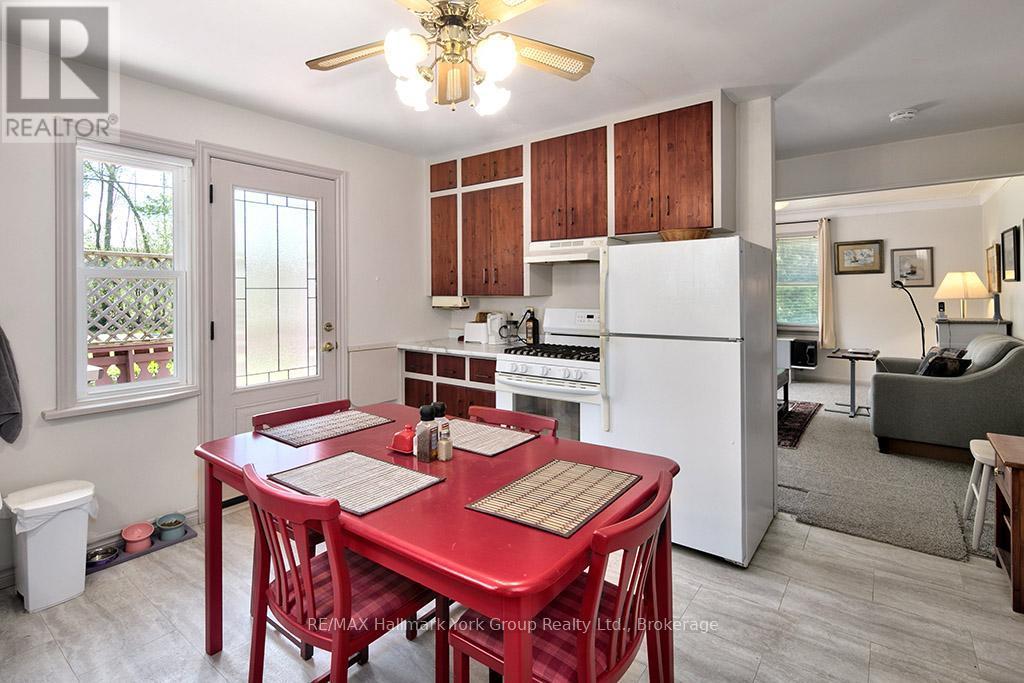 88 Gray Avenue, Meaford, ON - Indoor