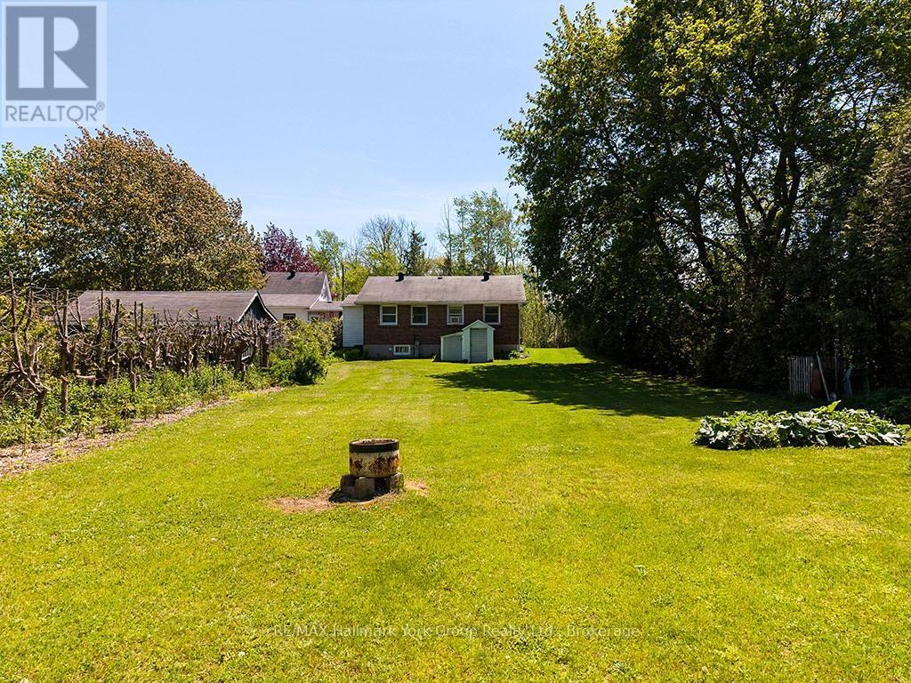 88 Gray Avenue, Meaford, ON - Outdoor